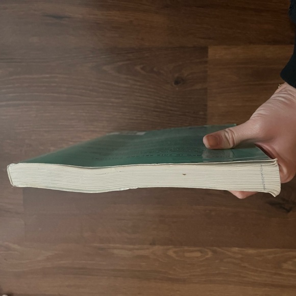 📘 Canadian Criminology Today: Theories and Applications (2nd Edition) - Picture 11 of 12